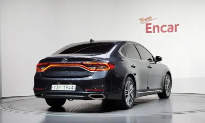 Hyundai Grandeur 2019, 156489 км, за 7811.47 USD