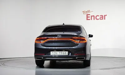 Hyundai Grandeur 2019, 156489 км, за 7811.47 USD