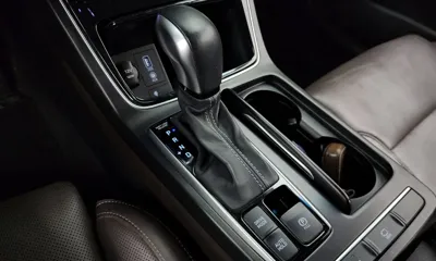 Hyundai Grandeur 2019, 156489 км, за 7811.47 USD - фото 9