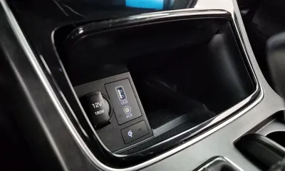 Hyundai Grandeur 2019, 156489 км, за 7811.47 USD - фото 30