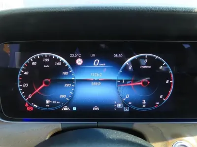 Mercedes-Benz E-Class 2021, 59000 км, за 24222.13 USD - фото 10