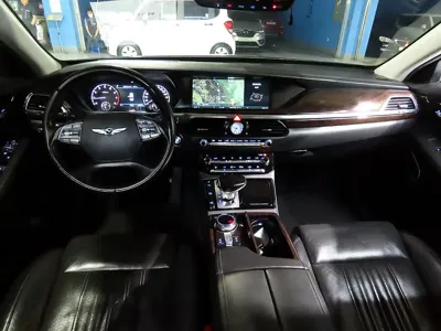 Genesis EQ900 2016, 245180 км, за 6078.62 USD