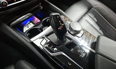 BMW 5-Series 2022, 68546 км, за 20192.04 USD - фото 9