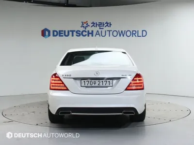 Mercedes-Benz S-Class 2012, 124073 км, за 8444.38 USD