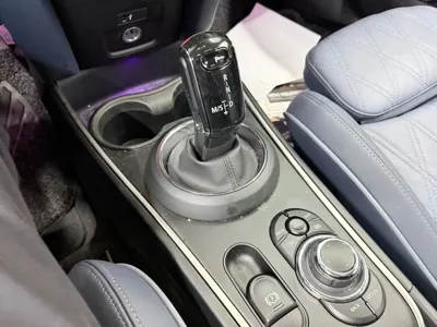 MINI Countryman 2023, 45097 км, за 18051.73 USD - фото 9