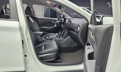 Hyundai Kona 2018, 96055 км, за 9758.01 USD - фото 11