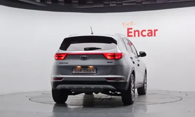 Kia Sportage 2016, 85662 км, за 7886.08 USD