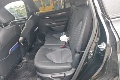 Toyota Crown Kluger 2023, 20400 км, за 36127 USD - фото 20