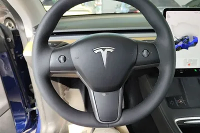 Tesla Model Y 2021, 78100 км, за 24316 USD - фото 12