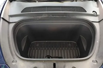 Tesla Model Y 2021, 78100 км, за 24316 USD - фото 23