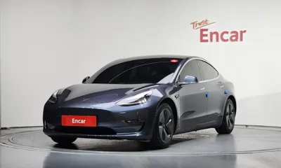 Tesla Model 3 · 2020 год
