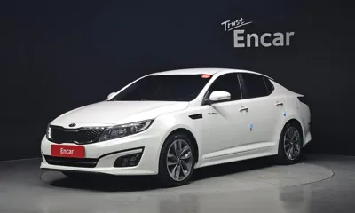 Kia K5 · 2015 год