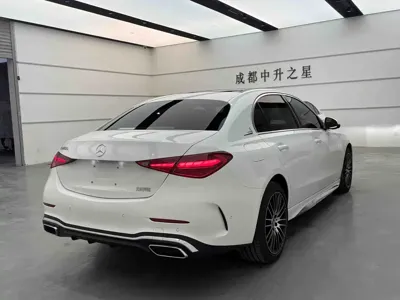 Mercedes-Benz C-Class 2024, 24500 км, за 27111.03 USD