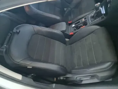 Volkswagen Golf 2020, 49300 км, за 10089.82 USD - фото 25