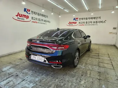 Hyundai Grandeur 2018, 215000 км, за 6541.13 USD - фото 11