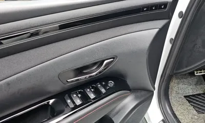 Hyundai Tucson 2022, 83165 км, за 15827.8 USD - фото 12