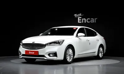 Kia K7 · 2017 год