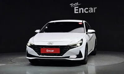 Hyundai Avante 2023, 86008 км, за 12487.61 USD