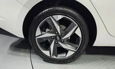 Hyundai Avante 2023, 86008 км, за 12487.61 USD