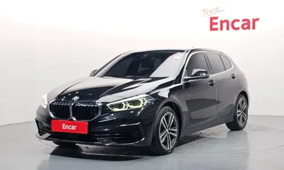 BMW 1-Series · 2022 год