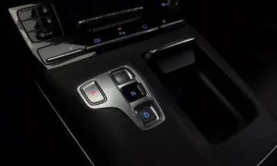 Hyundai Grandeur 2022, 139546 км, за 10962.32 USD - фото 9