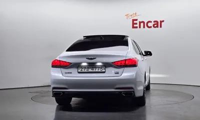 Hyundai Genesis 2016, 190874 км, за 7089.41 USD