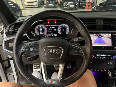 Audi Q3 2023, 59413 км, за 33803.54 USD - фото 7