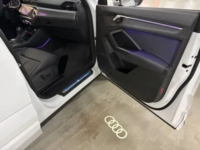 Audi Q3 2023, 59413 км, за 33803.54 USD - фото 20