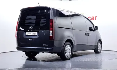 Hyundai Staria 2023, 98142 км, за 14569.52 USD