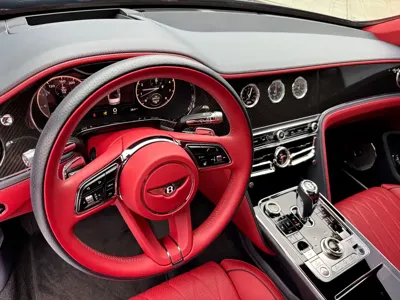 Bentley Flying Spur 2022, 26000 км, за 359896.74 USD