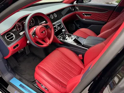 Bentley Flying Spur 2022, 26000 км, за 359896.74 USD