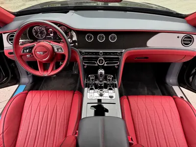 Bentley Flying Spur 2022, 26000 км, за 359896.74 USD