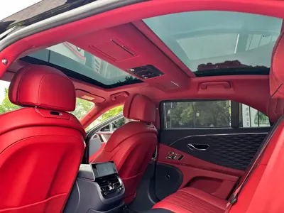 Bentley Flying Spur 2022, 26000 км, за 359368.44 USD - фото 8