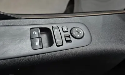 Hyundai Staria 2023, 130816 км, за 15294.74 USD - фото 28