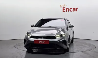 Kia K3 2024, 15602 км, за 12793.75 USD