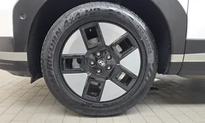 Hyundai Santafe 2024, 67665 км, за 22778 USD