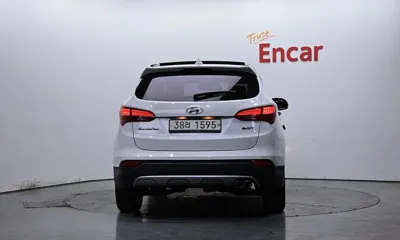 Hyundai Santafe 2015, 134630 км, за 6707.04 USD
