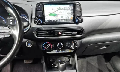 Hyundai Kona 2021, 82201 км, за 10271.07 USD - фото 12