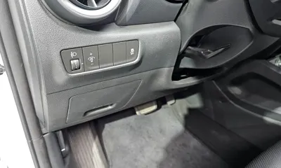 Hyundai Kona 2021, 82201 км, за 10271.07 USD - фото 18
