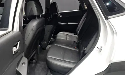 Hyundai Kona 2021, 82201 км, за 10271.07 USD - фото 26