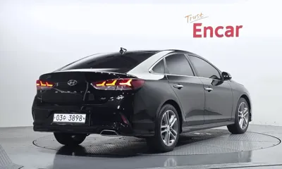 Hyundai Sonata 2019, 41081 км, за 8923.86 USD