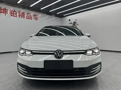 Volkswagen Golf 2022, 37000 км, за 14496.58 USD