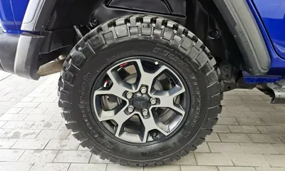 Jeep Wrangler 2019, 60200 км, за 22974.92 USD