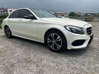 Mercedes-Benz C-Class 2016, 120000 км, за 9564.26 USD