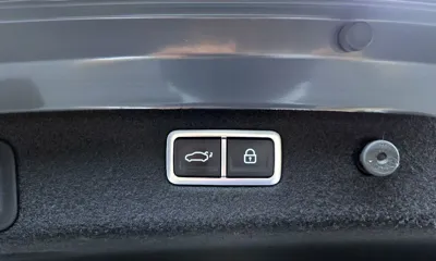 Genesis G70 2022, 47533 км, за 24507.56 USD - фото 32