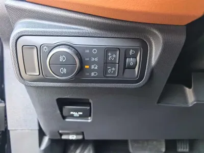 Ford Bronco 2024, 5000 км, за 41906.8 USD - фото 9