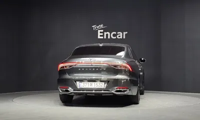 Hyundai Grandeur 2021, 22113 км, за 16612.39 USD