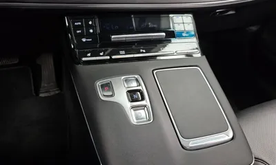 Hyundai Grandeur 2021, 22113 км, за 16612.39 USD - фото 9