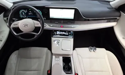 Hyundai Grandeur 2022, 86216 км, за 16279.38 USD - фото 7