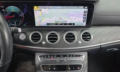 Mercedes-Benz E-Class 2022, 69924 км, за 24247.54 USD - фото 13